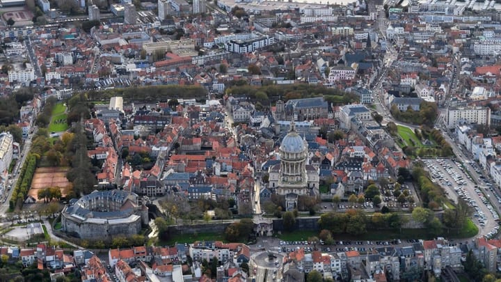 Remparts et chemin de ronde de la Haute Ville de Boulogne-sur-Mer